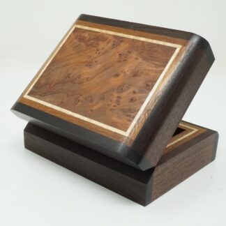 Redwood Burl Top with Rosewood Sides